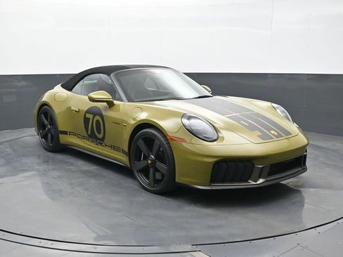 Certified 2026 Porsche 911 Carrera GTS image 21