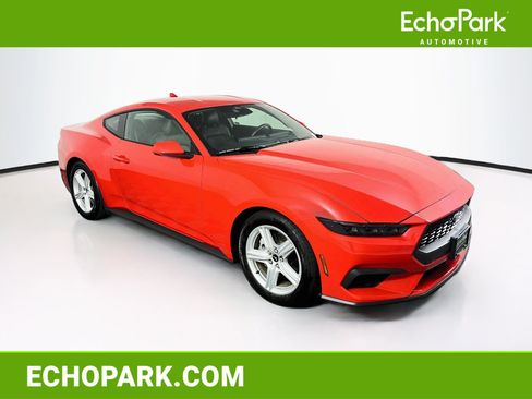Used 2026 Ford Mustang Premium RWD image 1