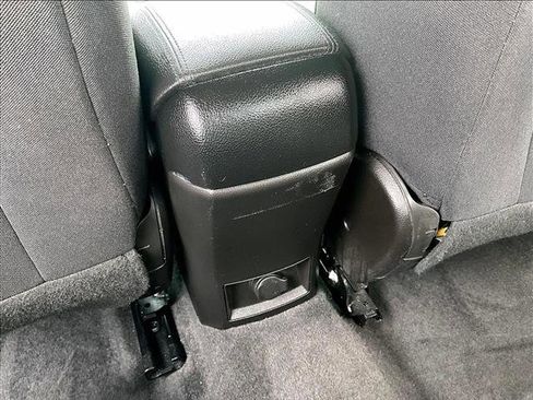 Used 2015 Chevrolet Cruze LS image 24