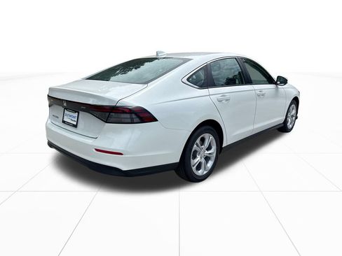 Certified 2026 Honda Accord LX image 9