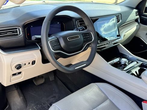 Used 2022 Jeep Wagoneer Series I w/ Convenience Group I RWD image 22