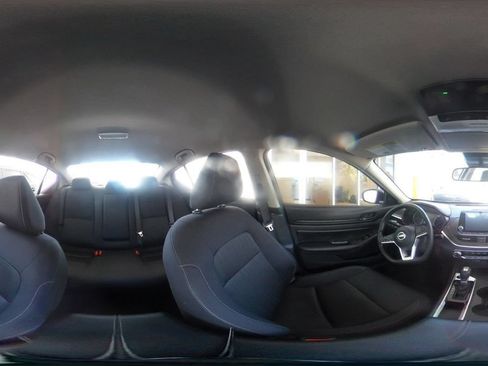 Used 2026 Nissan Altima 2.5 SV FWD image 42