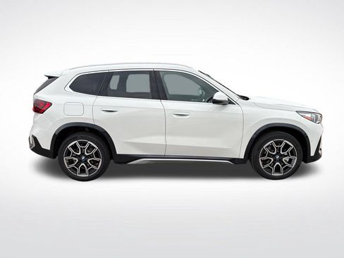 New 2026 BMW X1 xDrive28i w/ Technology Package AWD/4WD image 2