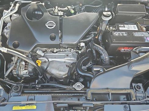 Used 2011 Nissan Sentra SE-R Spec V w/ Spec-V Upgrade Pkg image 23