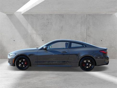 Used 2023 BMW 440i xDrive Coupe w/ Premium Package image 5