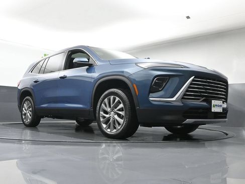 New 2026 Buick Enclave Preferred w/ Power Package AWD/4WD image 30