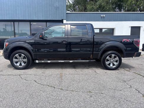 Used 2013 Ford F150 FX4 w/ Mid Equipment Group AWD/4WD image 11