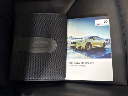 Used 2016 BMW M4 Coupe RWD image 40