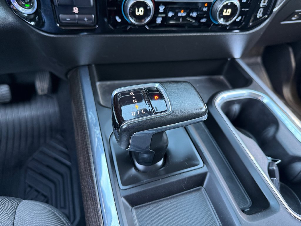 Used 2023 Chevrolet Silverado 1500 RST AWD/4WD image 30