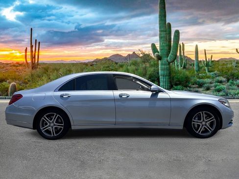 Used 2016 Mercedes-Benz S 550 Sedan image 2