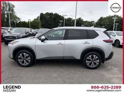 Certified 2023 Nissan Rogue SV AWD/4WD image 7