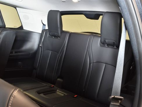 Certified 2025 INFINITI QX60 Luxe w/ Vision Package image 41