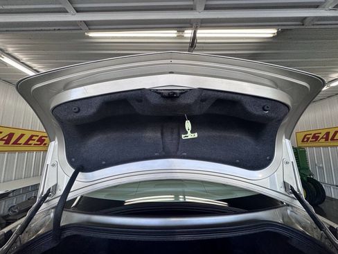 Used 2011 Lincoln MKS w/ 101A Rapid Spec Order Code image 32