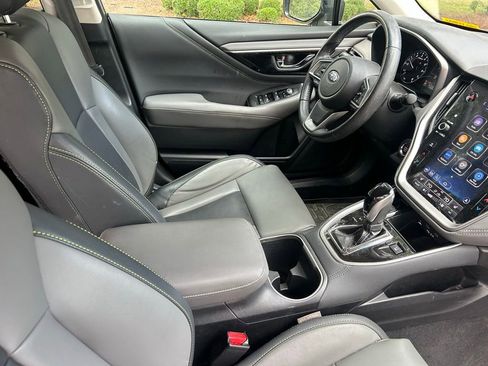 Used 2020 Subaru Outback Onyx Edition XT AWD/4WD image 9