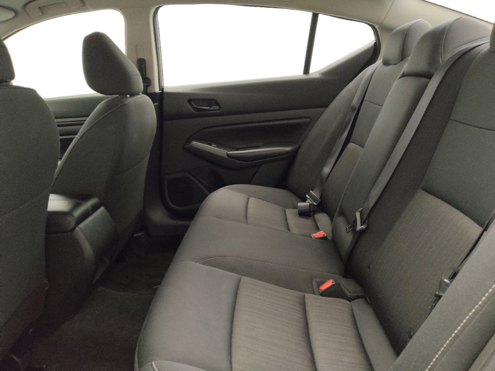 Used 2024 Nissan Altima 2.5 S FWD image 18