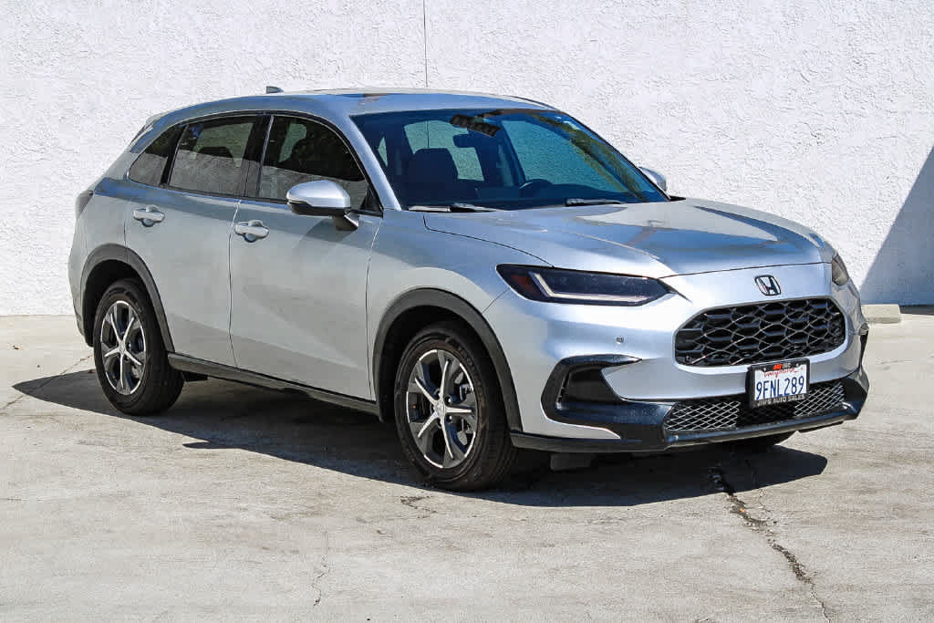 Used 2023 Honda HR-V EX-L image 3