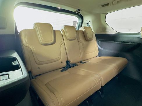 New 2026 INFINITI QX80 Luxe image 34