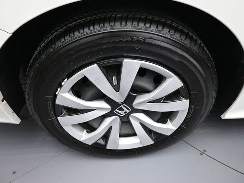 Used 2023 Honda Civic LX image 12