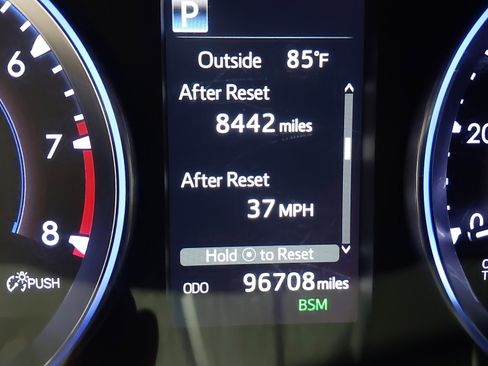 Used 2019 Toyota Highlander Limited Platinum image 19