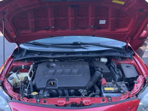 Used 2013 Toyota Corolla L image 30