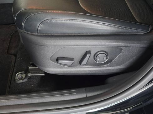 Used 2023 Kia Sportage EX FWD image 19