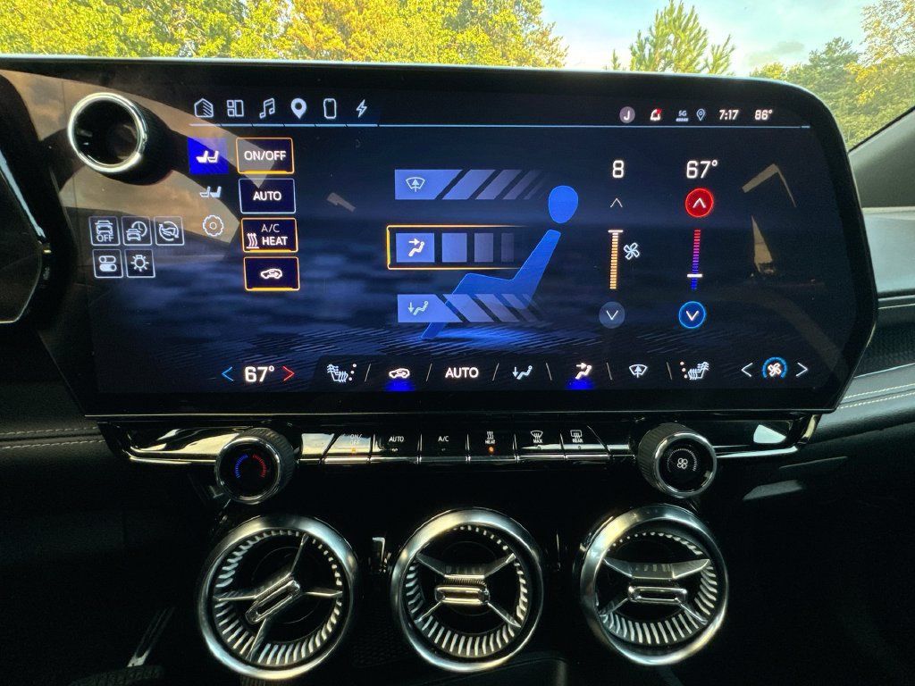 Used 2024 Chevrolet Blazer EV LT AWD/4WD image 24