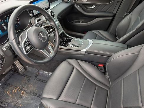 Used 2022 Mercedes-Benz GLC 300 4MATIC image 13