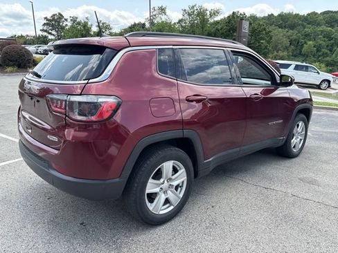 Used 2022 Jeep Compass Latitude w/ Convenience Group AWD/4WD image 5