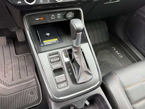 Used 2025 Honda CR-V Sport Touring image 25