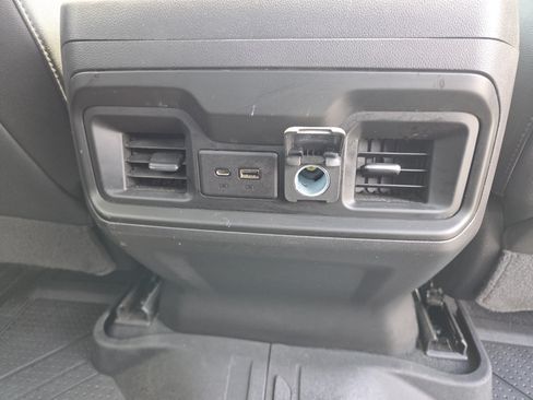Used 2021 Chevrolet Silverado 1500 RST AWD/4WD image 16