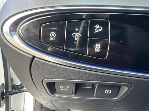 Used 2025 Genesis GV70 2.5T Sport Prestige w/ Sport Prestige Package image 30