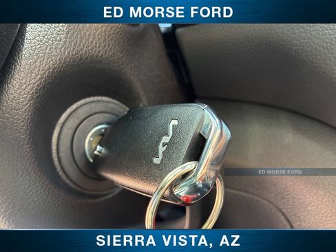 Used 2025 Kia Soul LX FWD image 28
