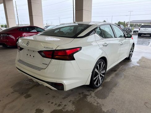 Used 2019 Nissan Altima 2.0 Platinum FWD image 5