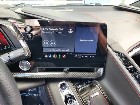 Used 2022 Chevrolet Corvette Stingray Premium Conv w/ Z51 Performance Package RWD image 18