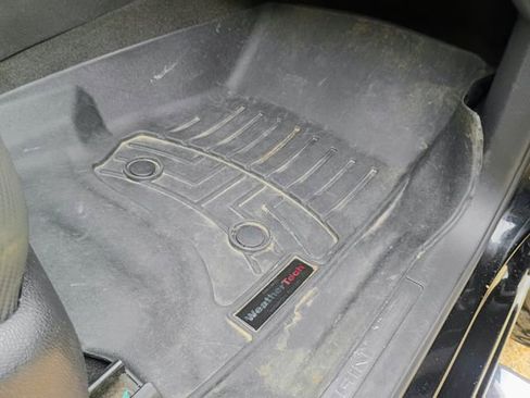 Used 2015 GMC Sierra 1500 SLT w/ All-Terrain Package image 46