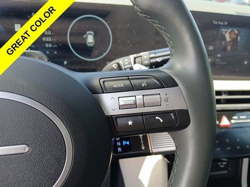 Used 2025 Hyundai Tucson Limited AWD/4WD image 29