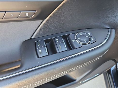 Used 2024 Buick Envision Sport Touring image 23