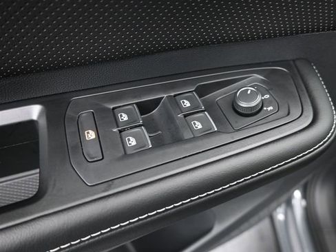 New 2026 Volkswagen Atlas SE image 7