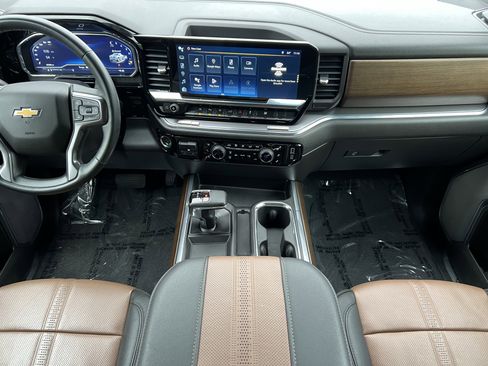Used 2023 Chevrolet Silverado 1500 High Country w/ Max Trailering Package image 32