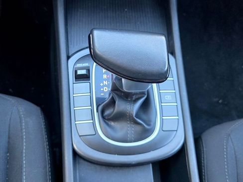 Used 2025 Hyundai Kona SEL image 16