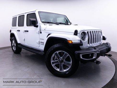 Used 2021 Jeep Wrangler Unlimited Sahara AWD/4WD image 1