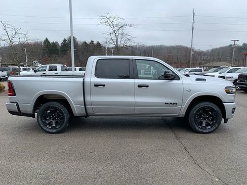 New 2026 RAM 1500 Big Horn w/ Night Edition AWD/4WD image 8