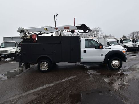 Used 2016 Ford F550 4x4 Regular Cab Super Duty image 3