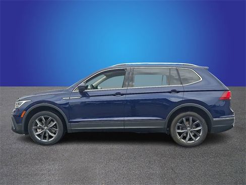 Used 2022 Volkswagen Tiguan SE image 7