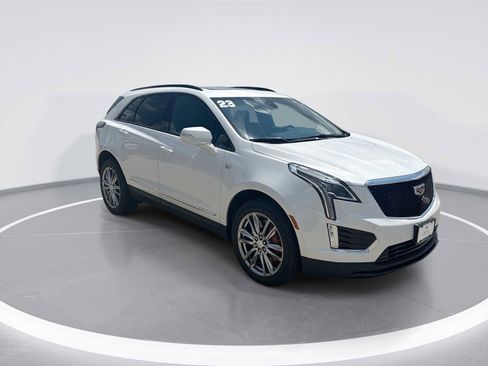 Used 2023 Cadillac XT5 Sportv AWD/4WD image 2