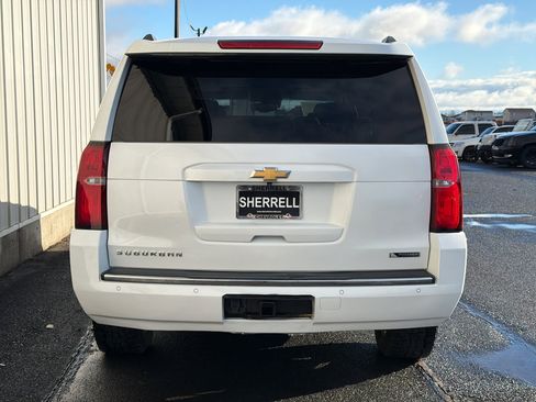Used 2017 Chevrolet Suburban Premier image 5
