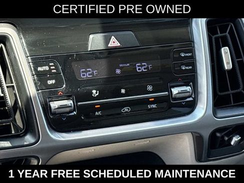 Used 2023 Kia Sorento EX w/ Panoramic Sunroof Package FWD image 22