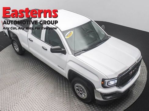 Used 2017 GMC Sierra 1500 2WD Double Cab w/ Sierra Convenience Package image 3