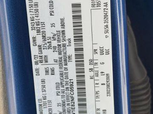 Certified 2022 Ford F150 Lariat w/ Equipment Group 502A High AWD/4WD image 34