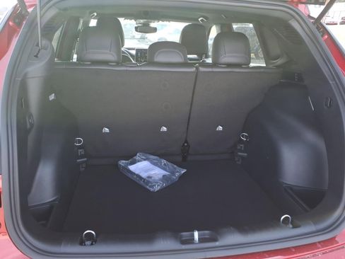 New 2026 Jeep Compass Latitude image 17